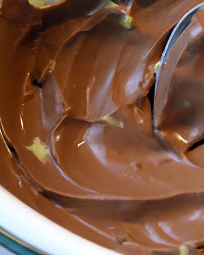 Decadent Keto Chocolate Avocado Pudding: Creamy & Low-Carb
